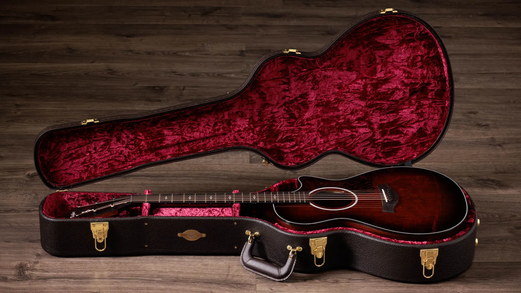 Next Generation 322ce Sapele Acoustic-Electric Guitar | Taylor Guitars